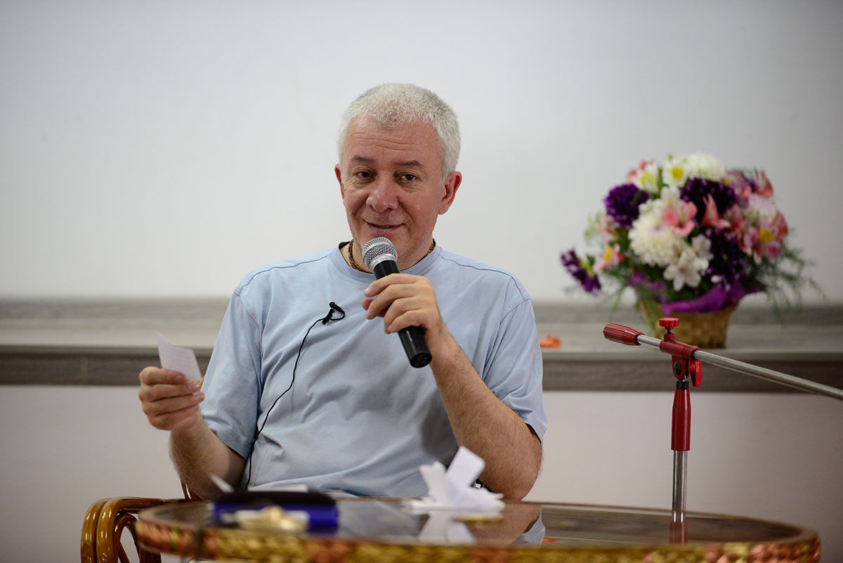 Видео: Семинар А.Хакимова “Одиночество вдвоем или счастье отношений”